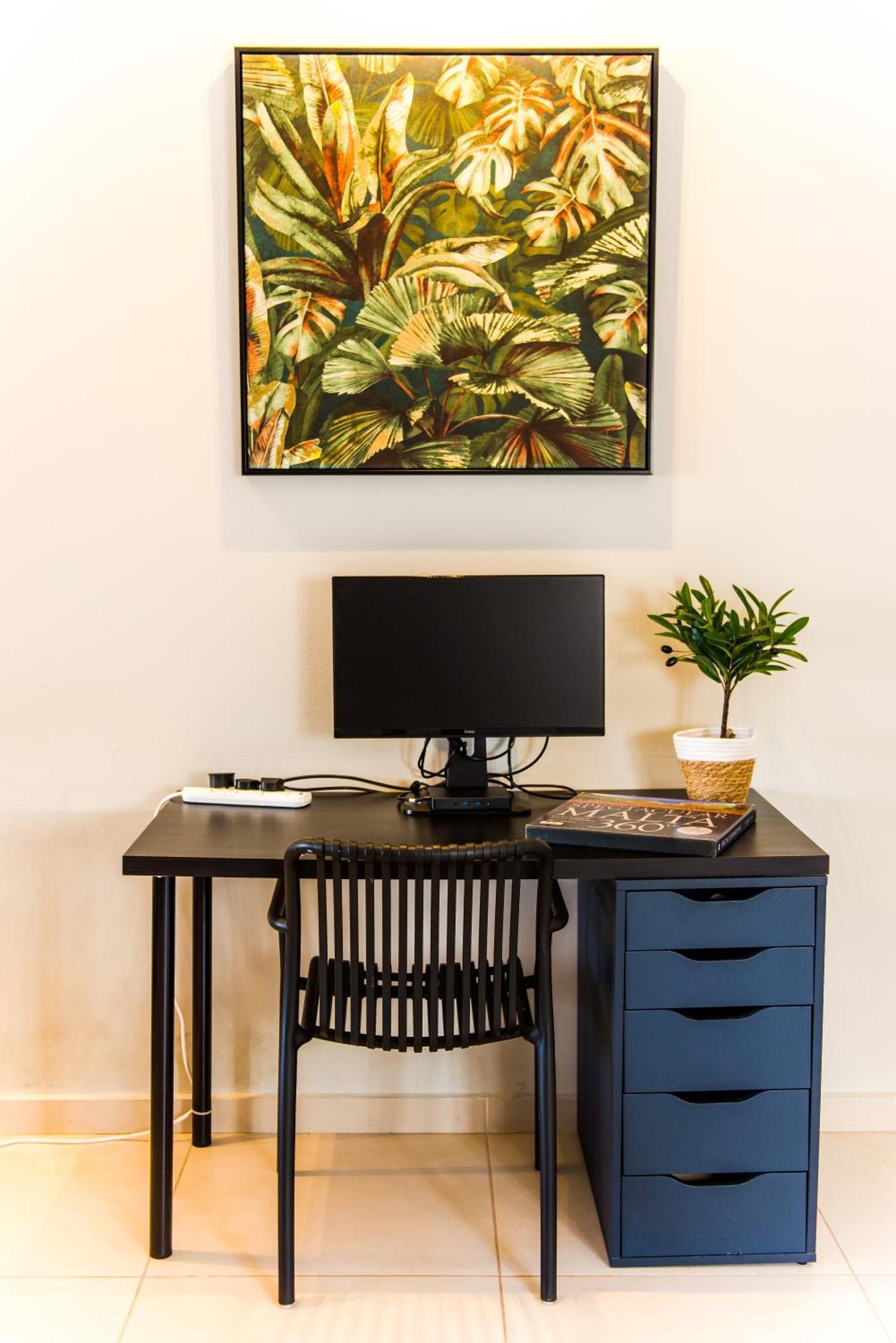 Mediterranean Abode - Spacious Apartment In Swieqi Is-Swieqi Exterior photo